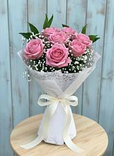 Букет цветов из:  Розы в Хоста