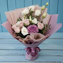 Букет цветов из:  Розы и Лизиантусы #REPLACE_PRED# Хоста