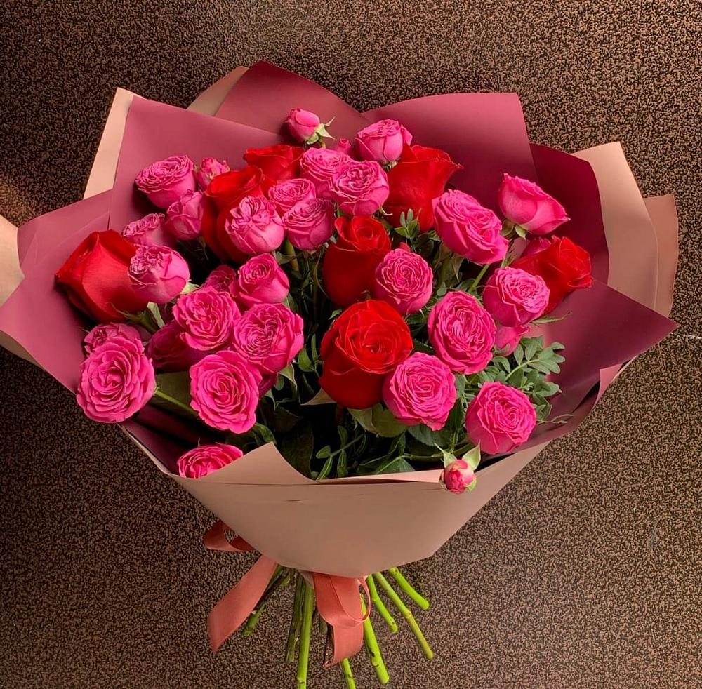 Букет В объятьях нежности в Хоста