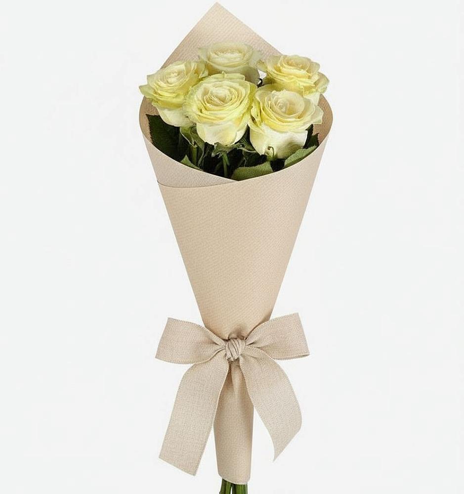 Букет цветов из: Розы в Хоста