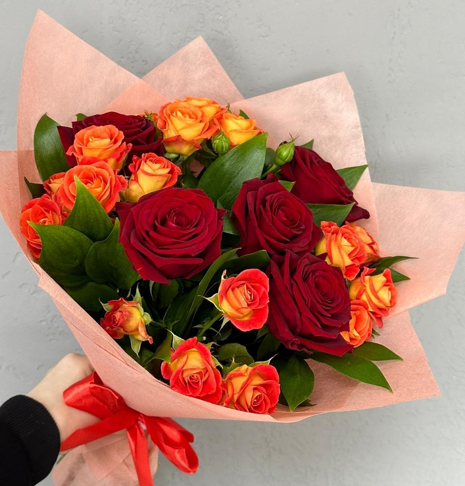 Букет Любовь и восторг в Хоста