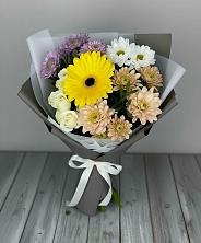 Букет цветов из:  Розы, Герберы и Хризантемы в Хоста