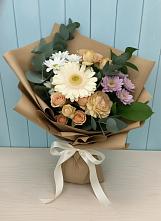 Букет цветов из:  Герберы и Хризантемы в Хоста