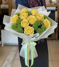 Букет цветов из:  Хризантемы и Розы в Хоста