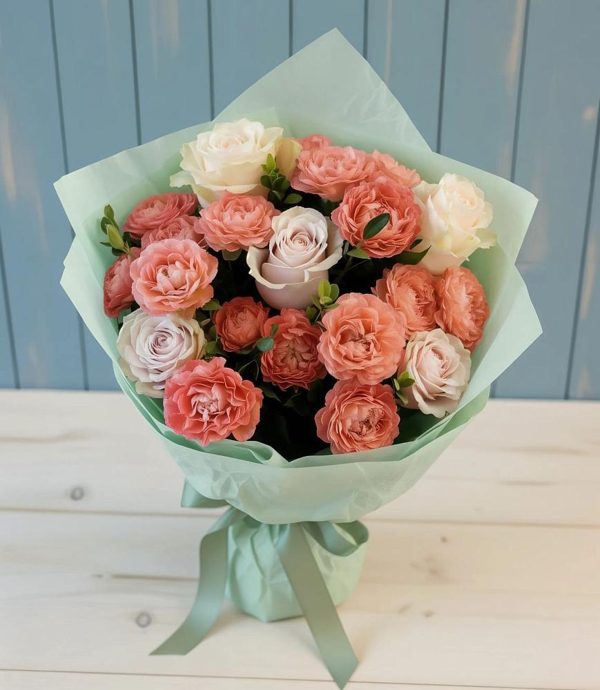 Букет цветов из: Розы в Хоста