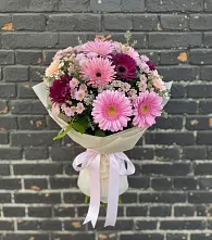Букет цветов из:  Герберы и Хризантемы в Хоста