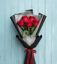 Букет цветов из:  Розы в Хоста