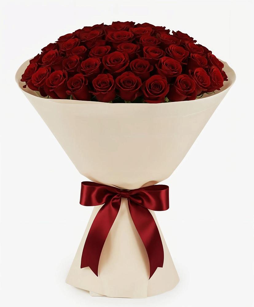 Букет 101 Бордовая роза Блэк Бакарра в Хоста